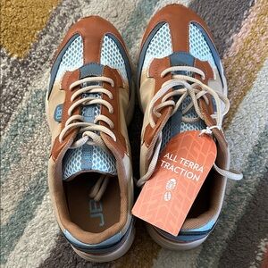 JBU Athletic Shoes in Blue and Brown